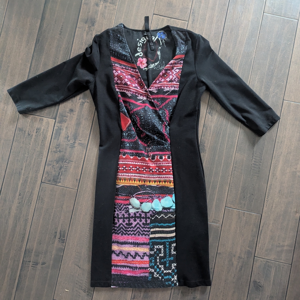 Black and Multicolor Patterned Dress